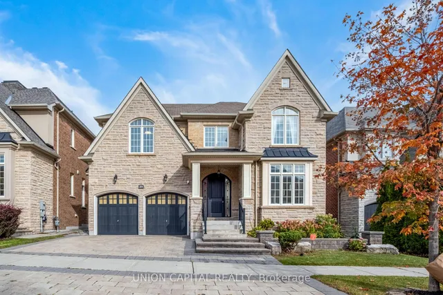 24 Royal West Rd, Markham