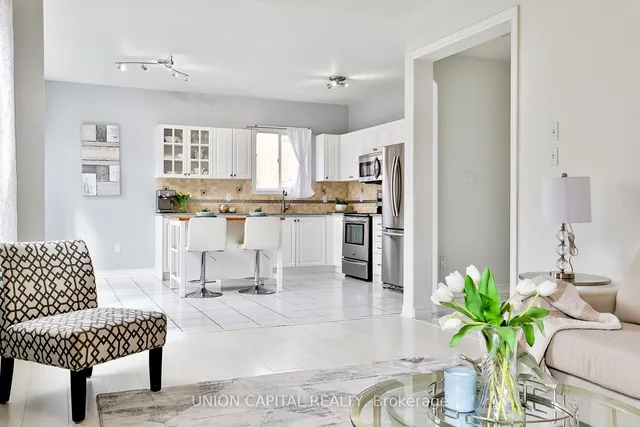 81 Ten Oaks Blvd, Vaughan 2