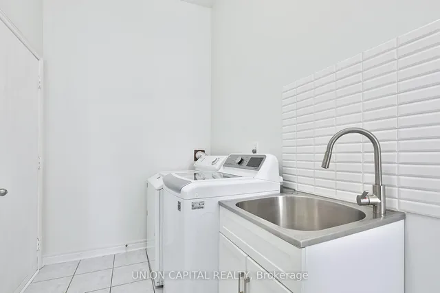 81 Ten Oaks Blvd, Vaughan 3