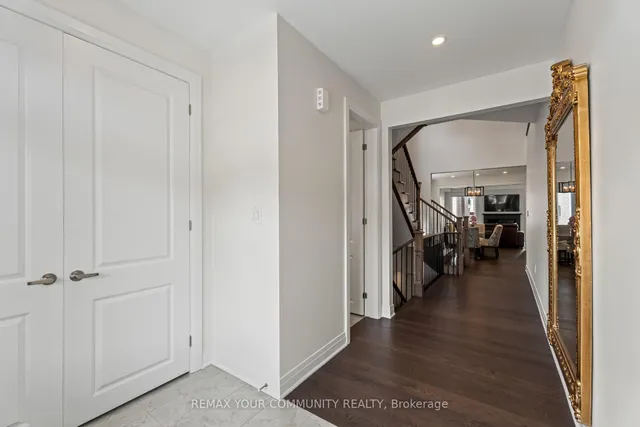 614 Newlove St, Innisfil 2
