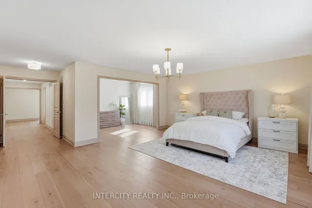 568 Grand Trunk Ave, Vaughan 5