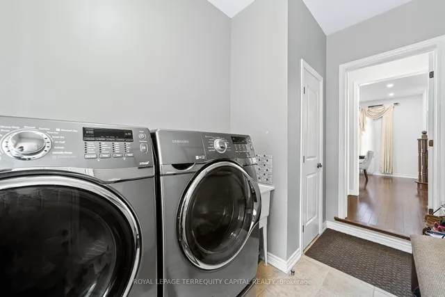 277 Chatfield Dr, Vaughan 3