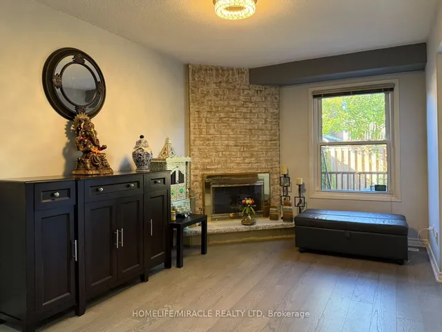 163 Mabley Cres, Vaughan 3