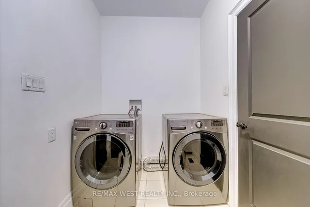 213 Eight Ave, New Tecumseth 5
