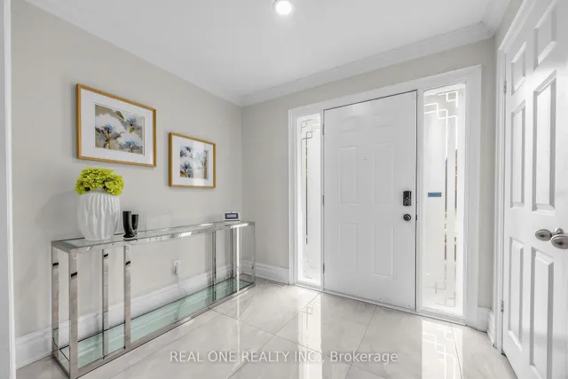 52 Fenwick Cres, Markham 3