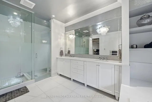 124 Annsleywood Crt, Vaughan