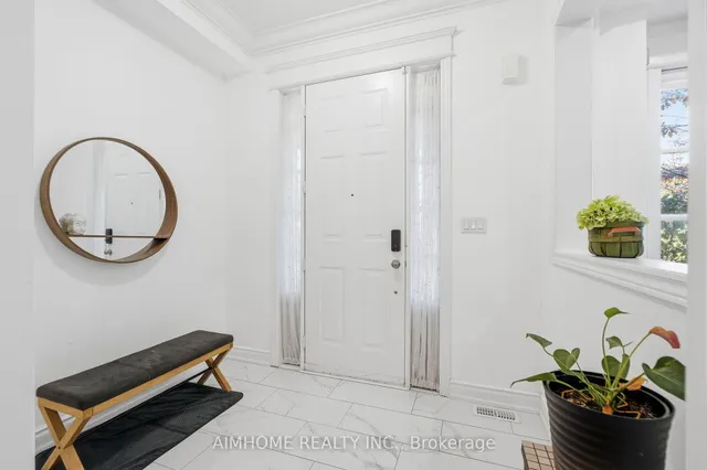 15 Calamint Lane, Richmond Hill 5