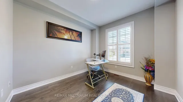 845 Langford Blvd, Bradford West Gwillimbury 4