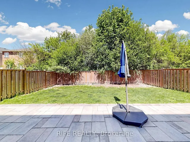18 Rossini Dr, Richmond Hill 4