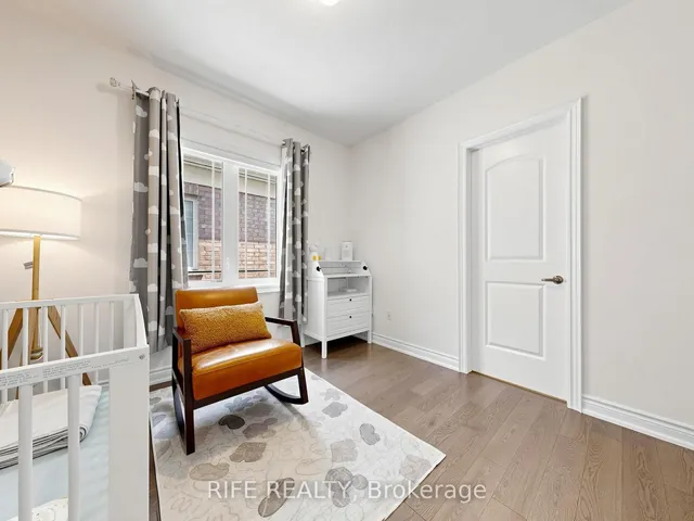 18 Rossini Dr, Richmond Hill 5