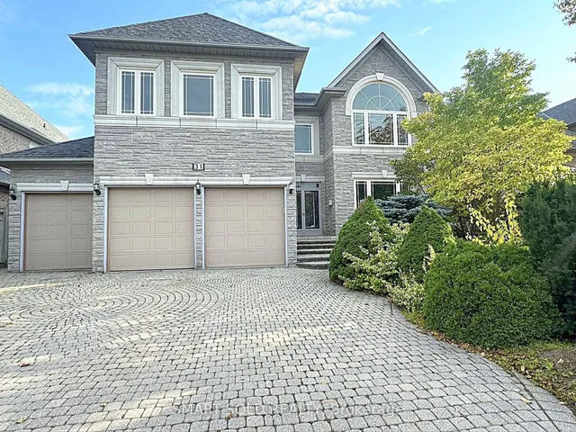 31 Black Walnut Cres, Richmond Hill 2