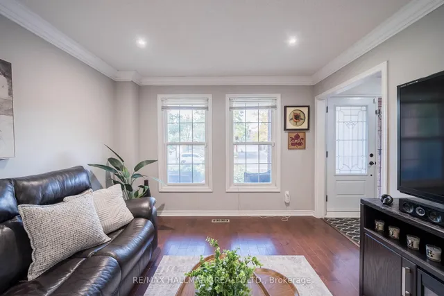 172 Alderwood St, Whitchurch-Stouffville 4