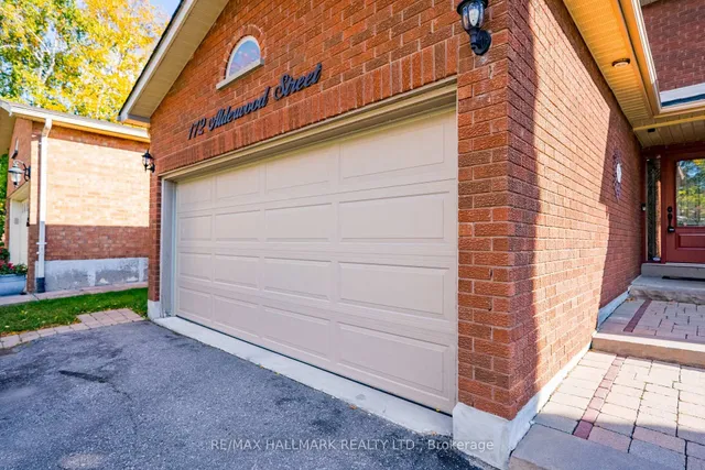 172 Alderwood St, Whitchurch-Stouffville 2