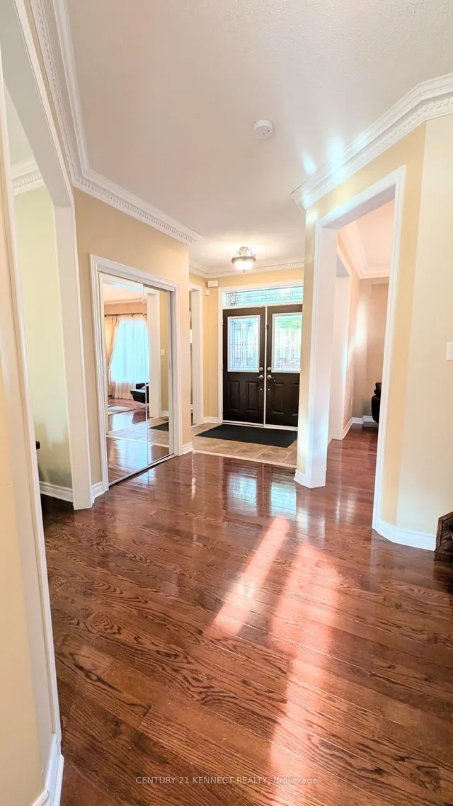 365 Old Colony Rd, Richmond Hill 5