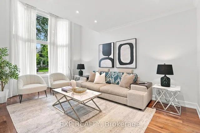 655 Culler Mews, Newmarket 5