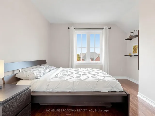 9 Earnshaw Dr, Markham 2