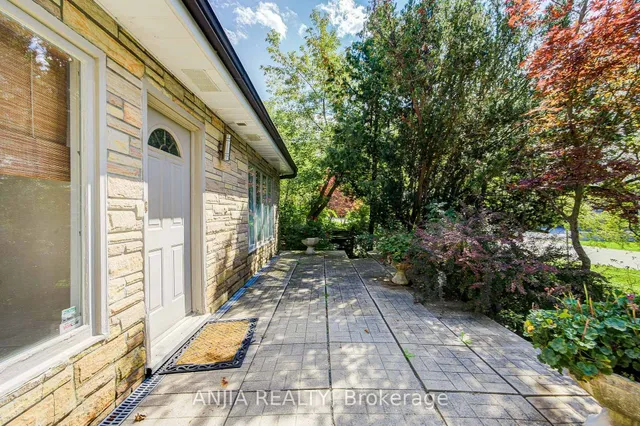 21 Princess St, Markham 4