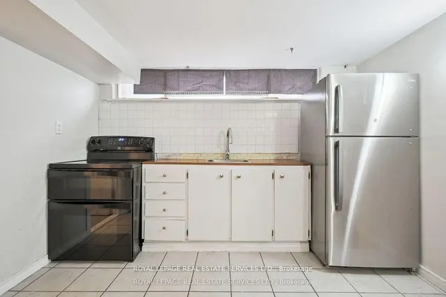 256 Zelda Cres, Richmond Hill 3