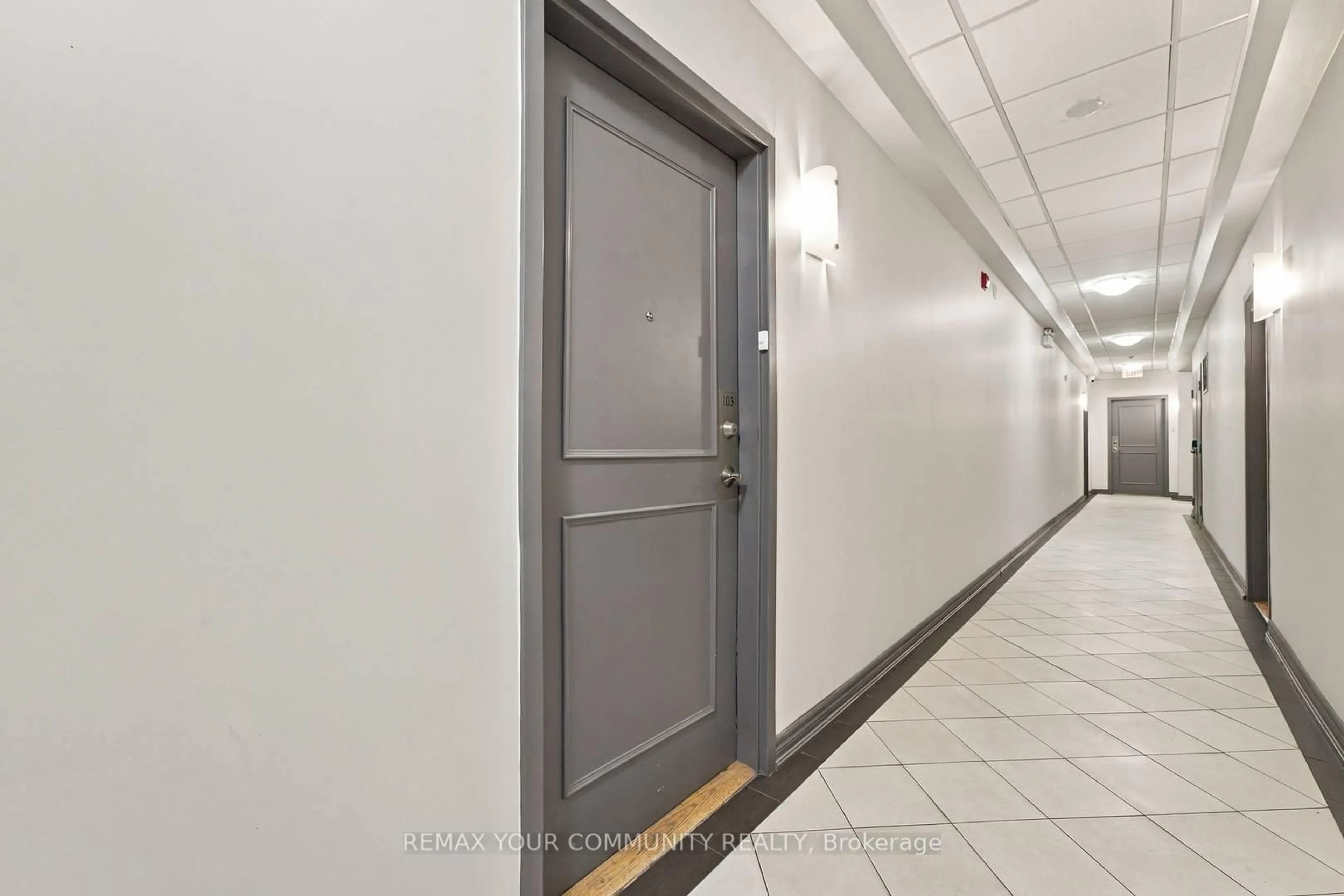 trreb/IMG-N14032398_db43b527-41ef-407c-8e55-db9228963ab3-l.jpg