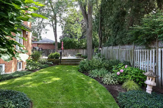 33 Captain Armstrong Lane, Markham 2