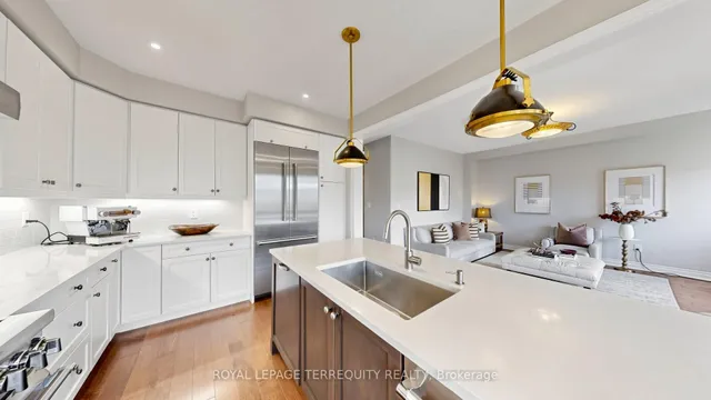 73 Manila Ave, Markham 4