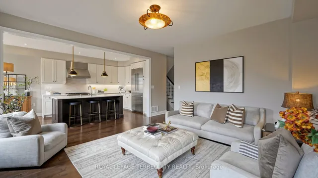 73 Manila Ave, Markham 3