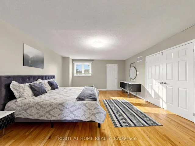 43 Topham Cres, Richmond Hill 4