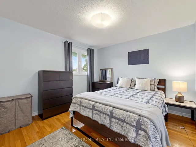 43 Topham Cres, Richmond Hill 2