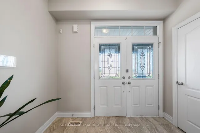 25 Pear Blossom Way, East Gwillimbury 5