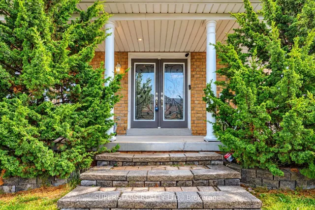 34 Westchester Cres, Markham 3