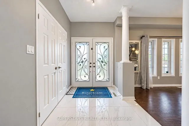 34 Westchester Cres, Markham 4