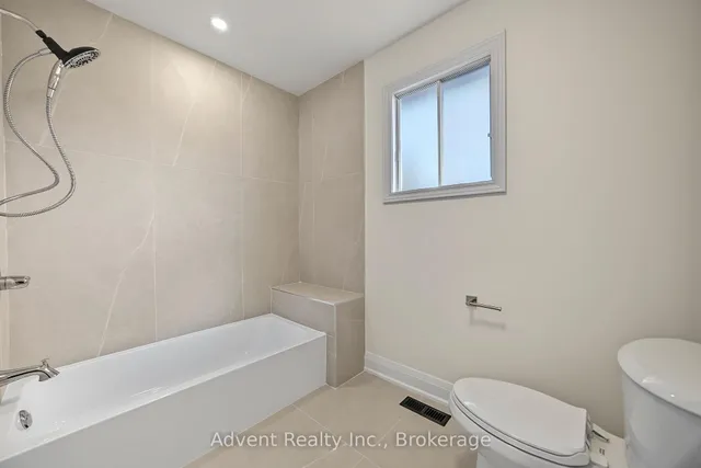 108 Valleyway Cres, Vaughan 2