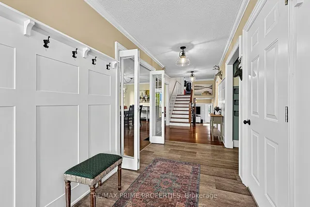 426 Zephyr Rd, Uxbridge 5