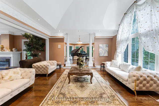 65 Offord Cres, Aurora 5