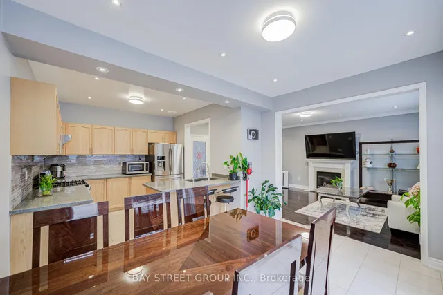 11 Farmington Rd, Whitchurch-Stouffville 5
