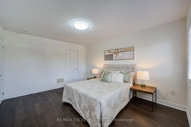 145 Milby Cres, Bradford West Gwillimbury 3