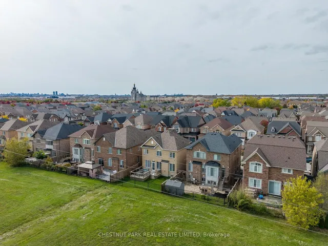 57 James Joyce Dr, Markham 5