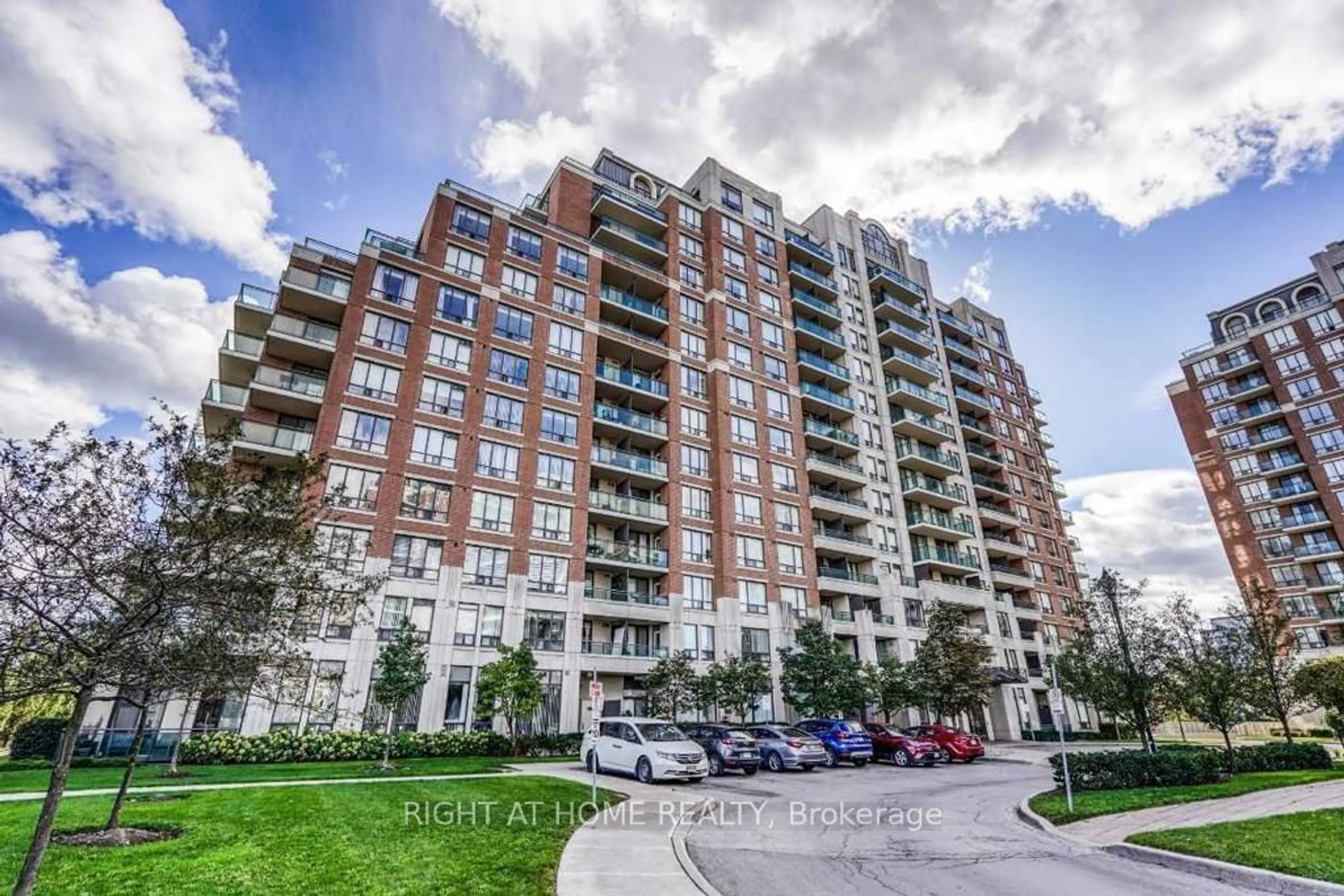 A pic from exterior of the house or condo for 310 Red Maple Rd #211, Richmond Hill Ontario L4C 6P5