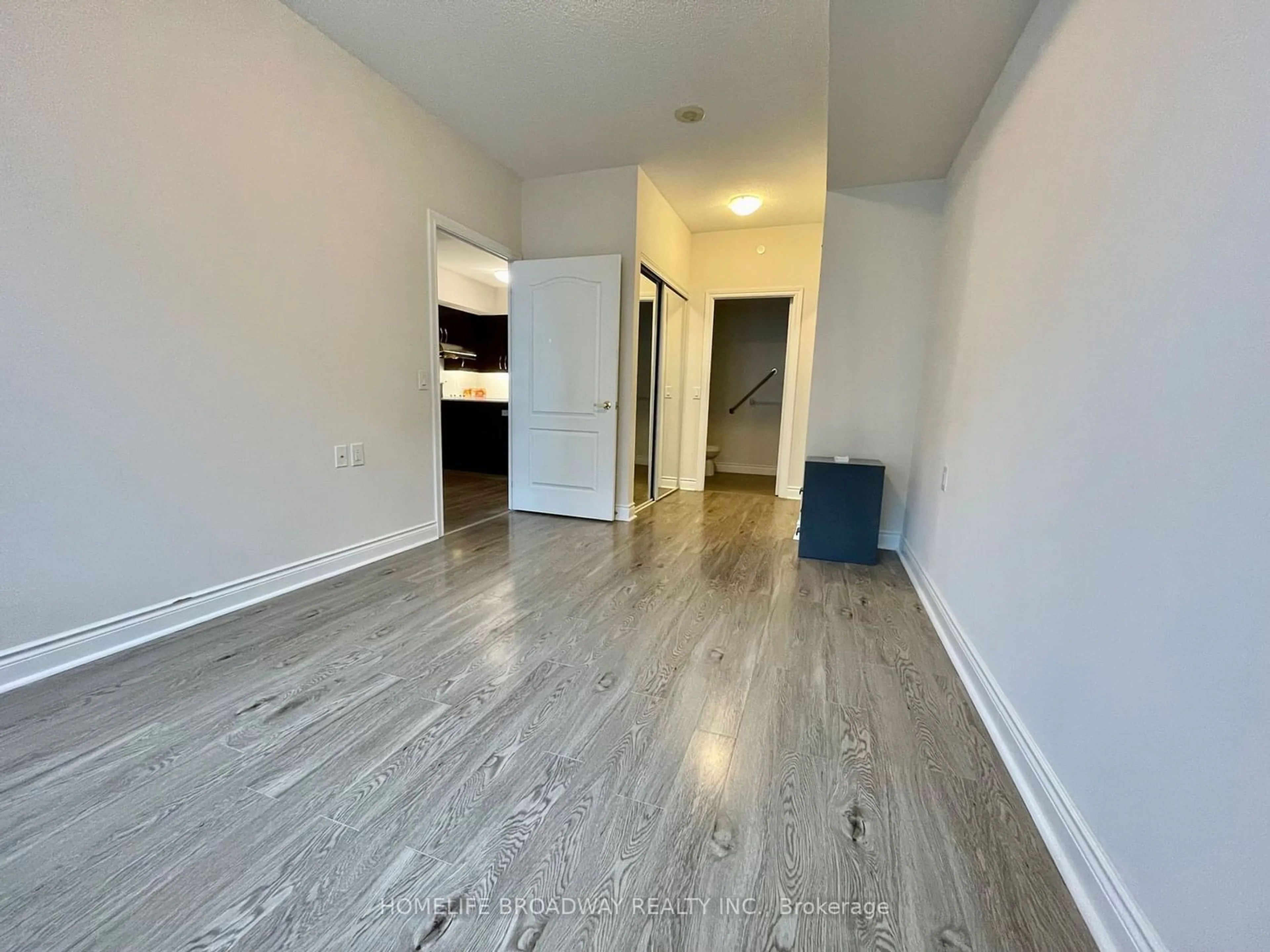 A pic of a room for 1 Sun Yat-Sen Ave #315, Markham Ontario L3R 5K9