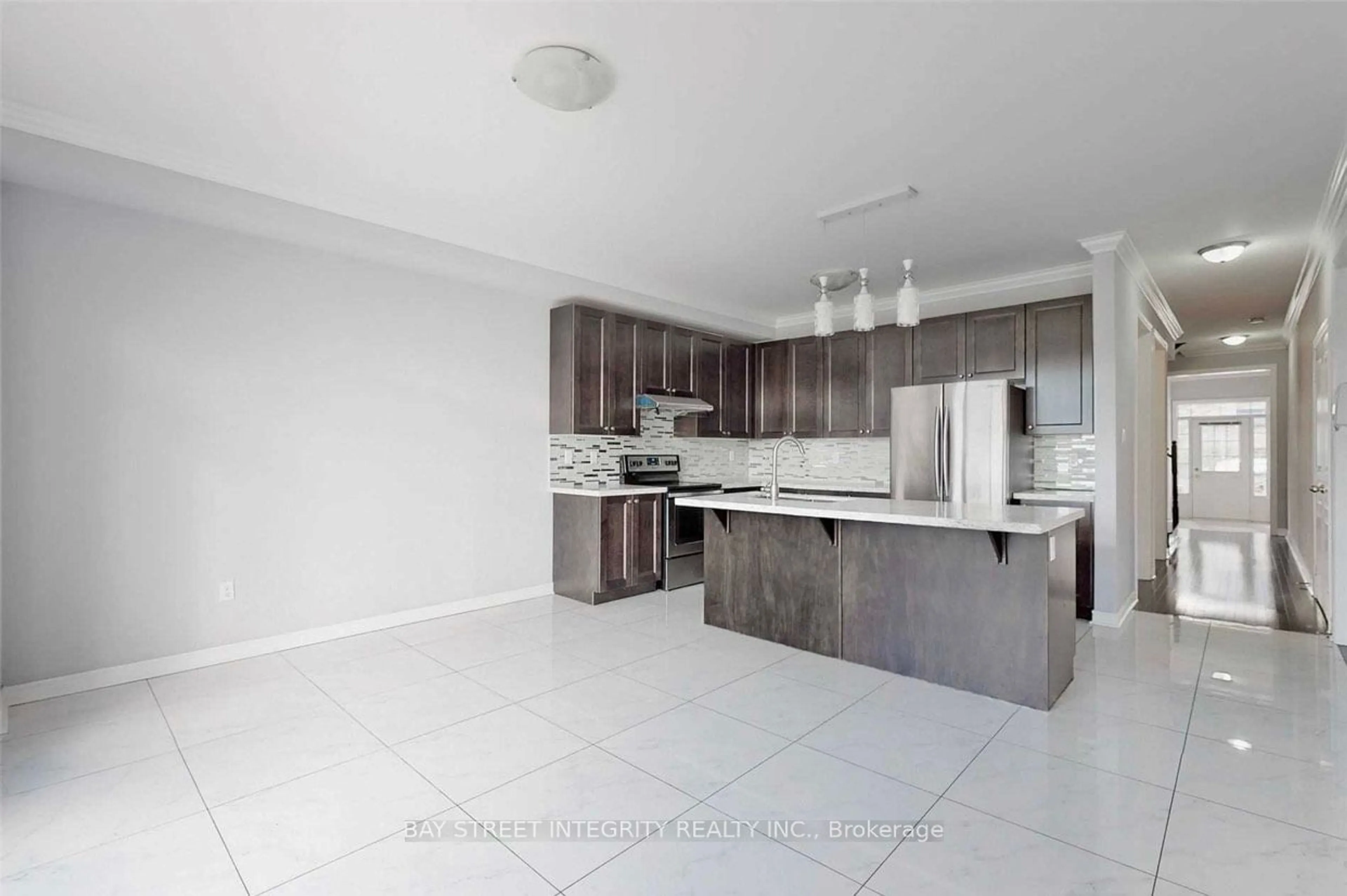 Contemporary kitchen for 91 William Bartlett Dr, Markham Ontario L6C 0P9