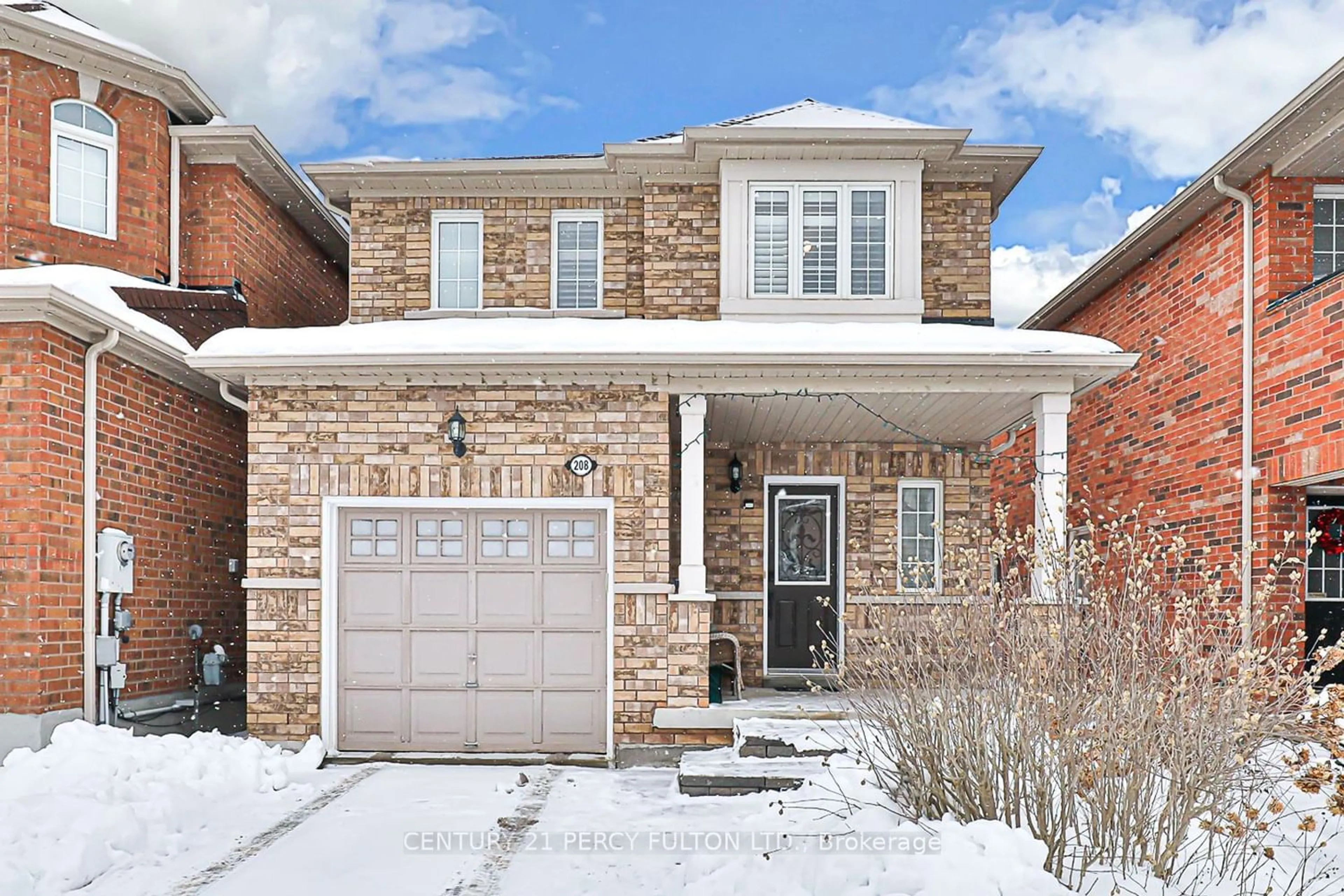 Home with brick exterior material for 208 Penndutch Circ, Whitchurch-Stouffville Ontario L4A 0N9