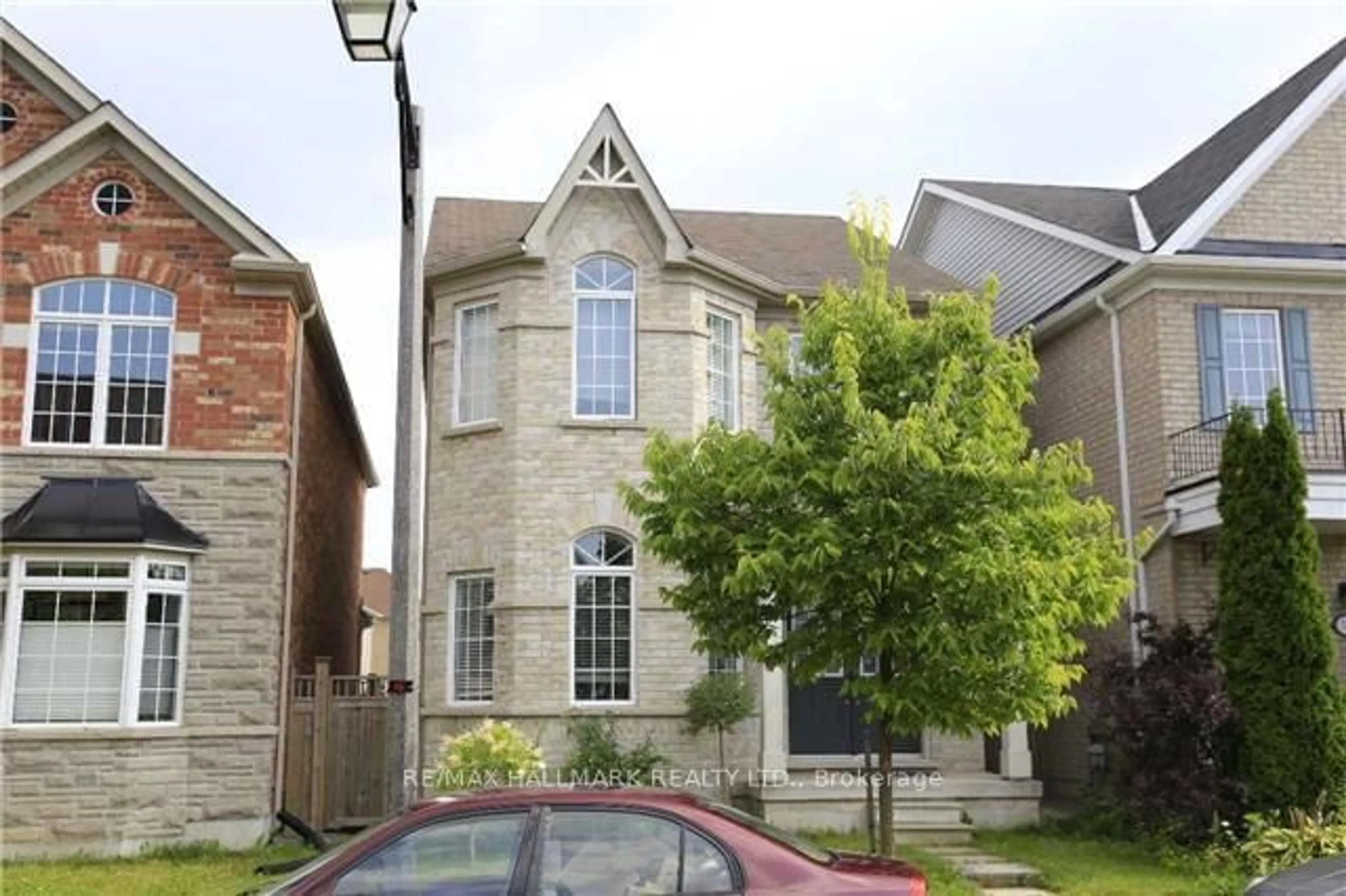 Frontside or backside of a home for 15 Welland Rd, Markham Ontario L6B 0N4