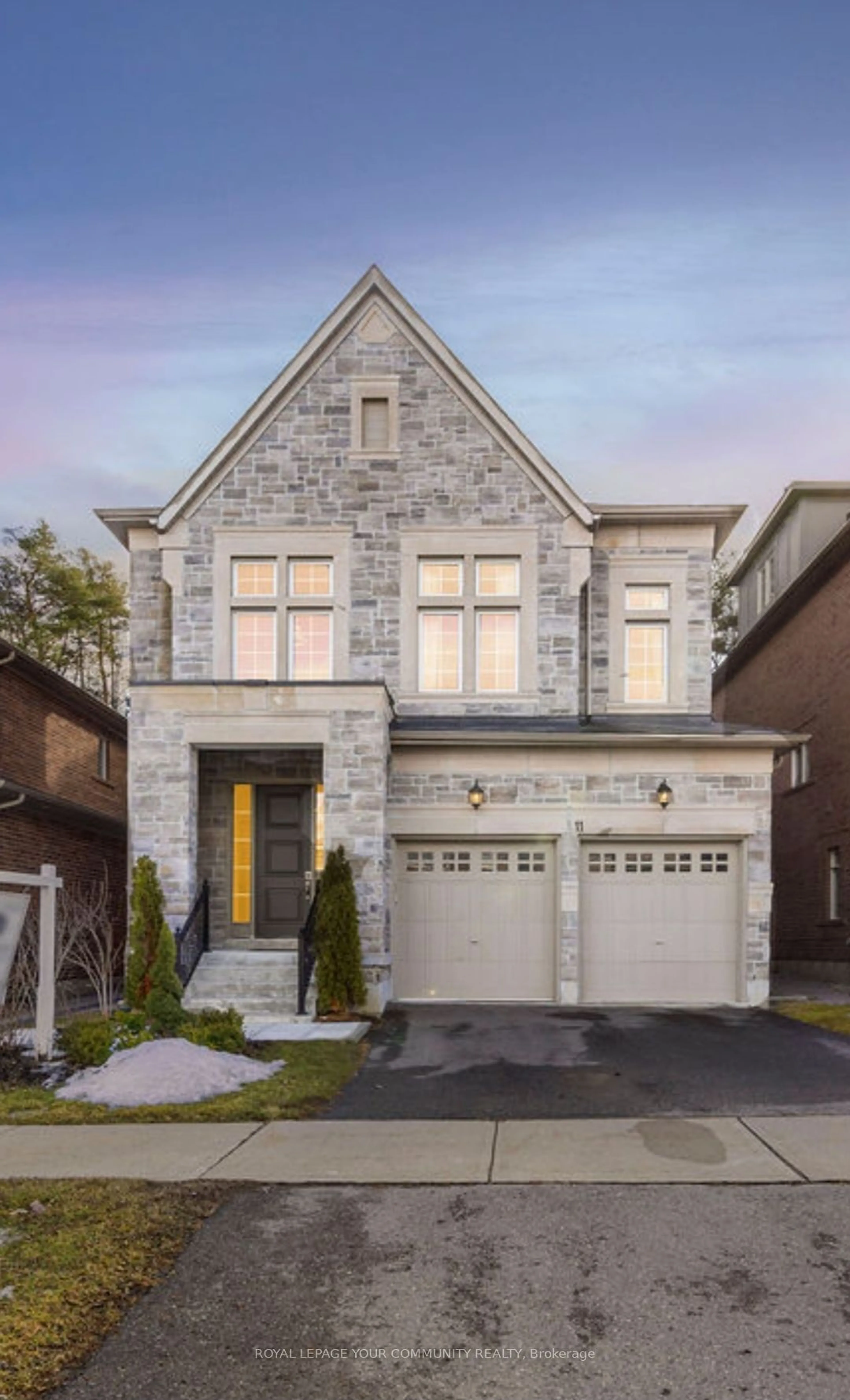 Frontside or backside of a home for 11 Fitzmaurice Dr, Vaughan Ontario L6A 1S2