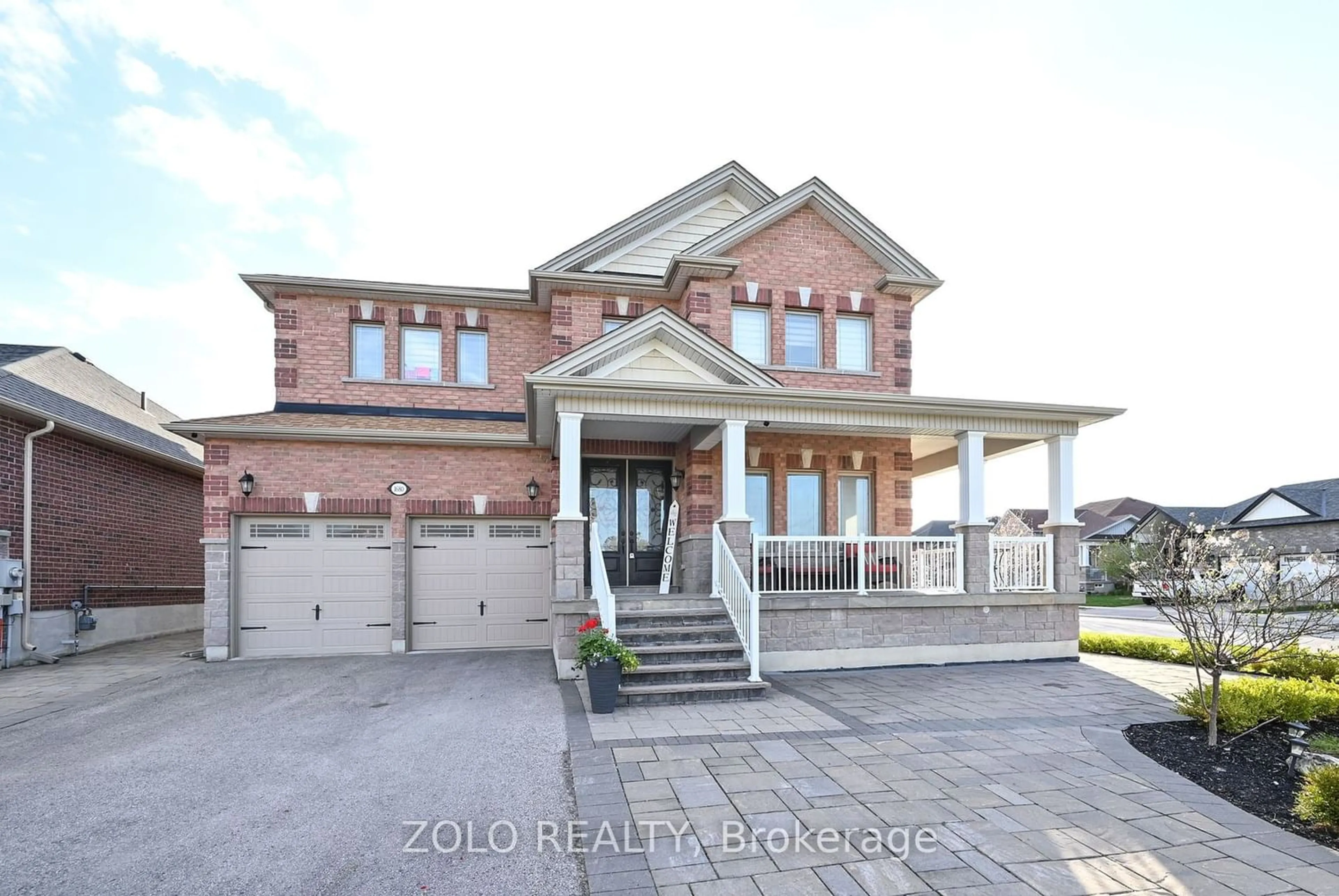 Home with brick exterior material for 1680 Angus St, Innisfil Ontario L9S 0L1