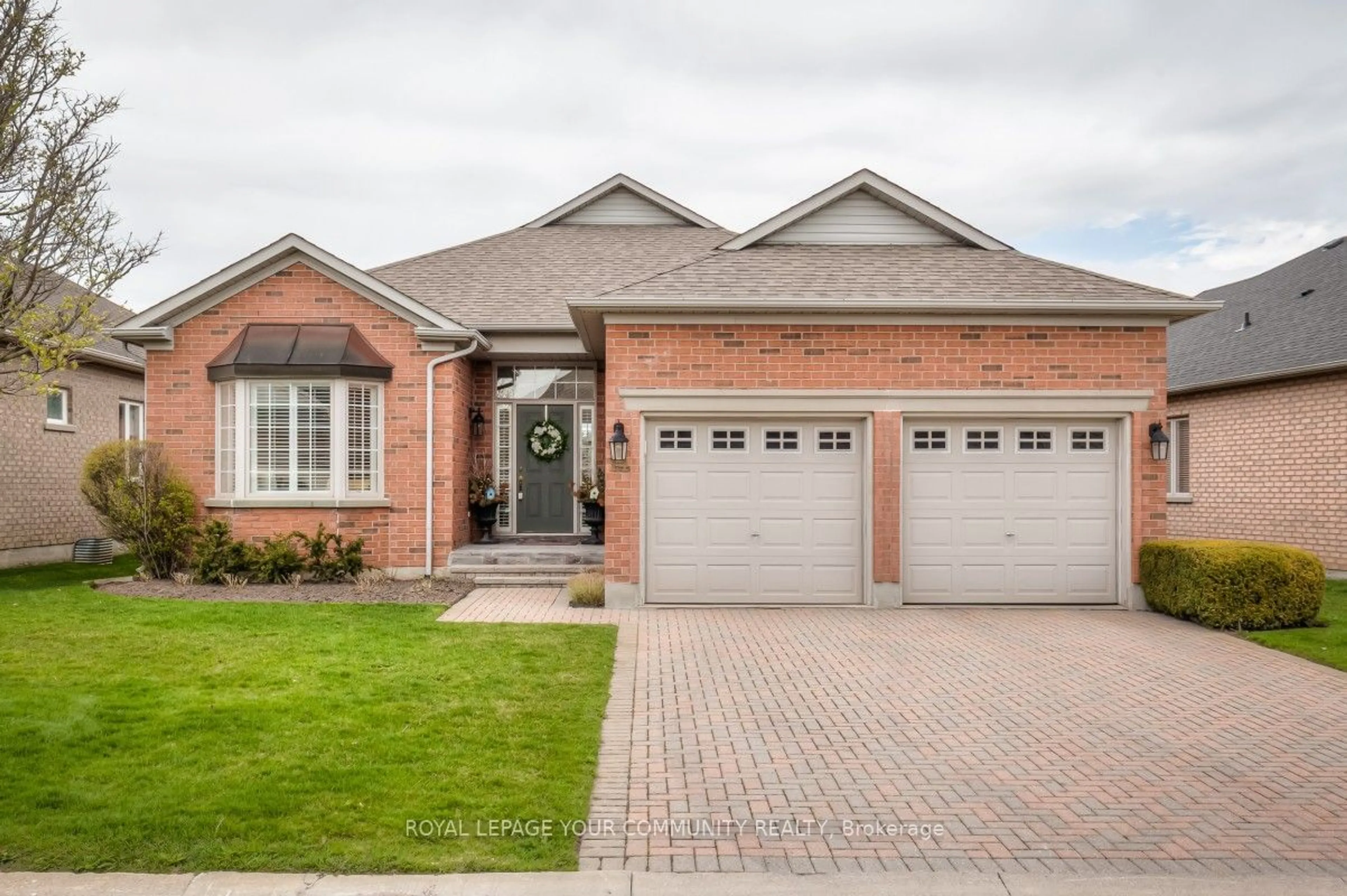 Home with brick exterior material for 14 Long Stan, Whitchurch-Stouffville Ontario L4A 1P5