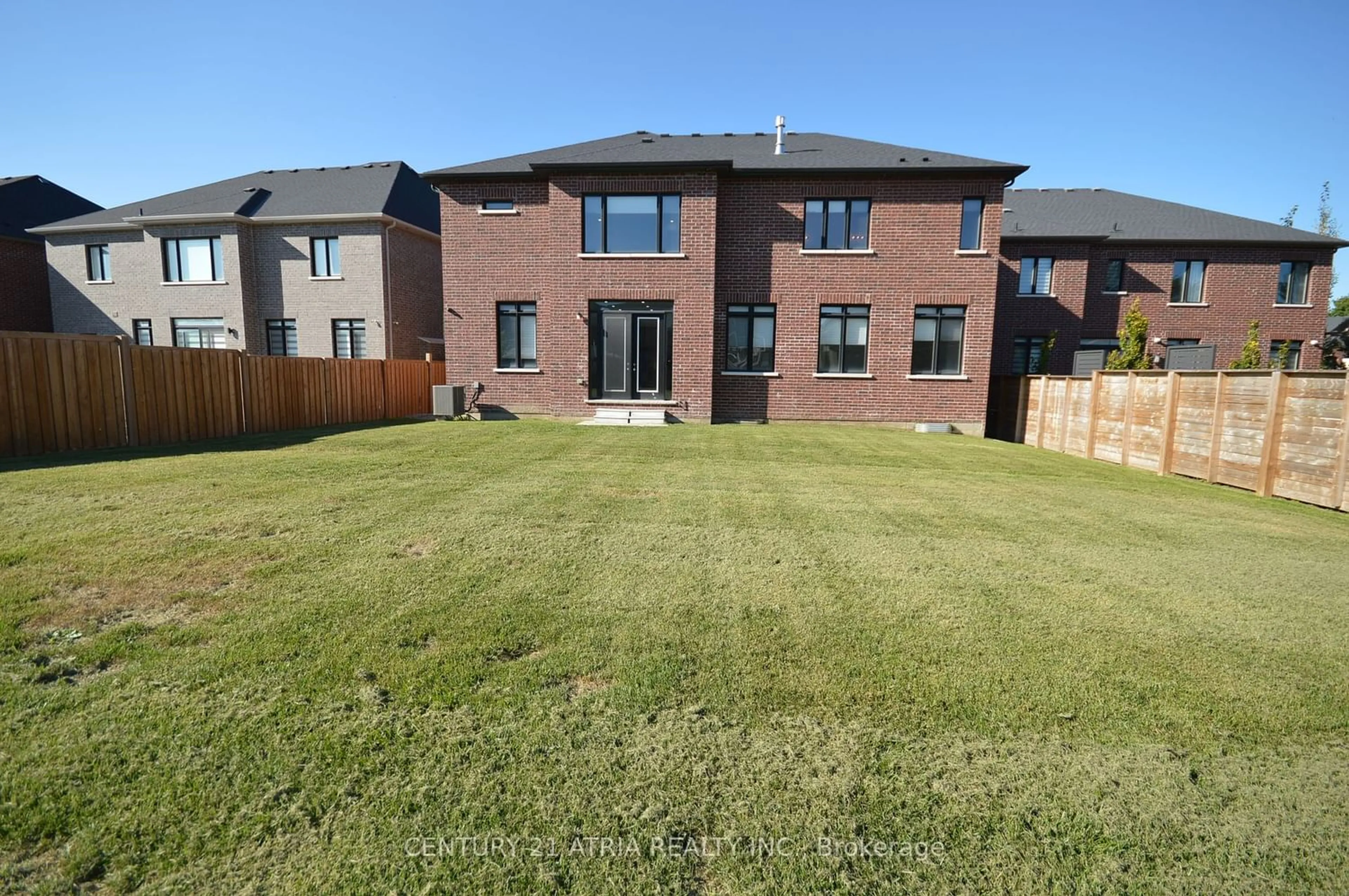 Frontside or backside of a home for 19 Mumberson St, Innisfil Ontario L0L 1L0