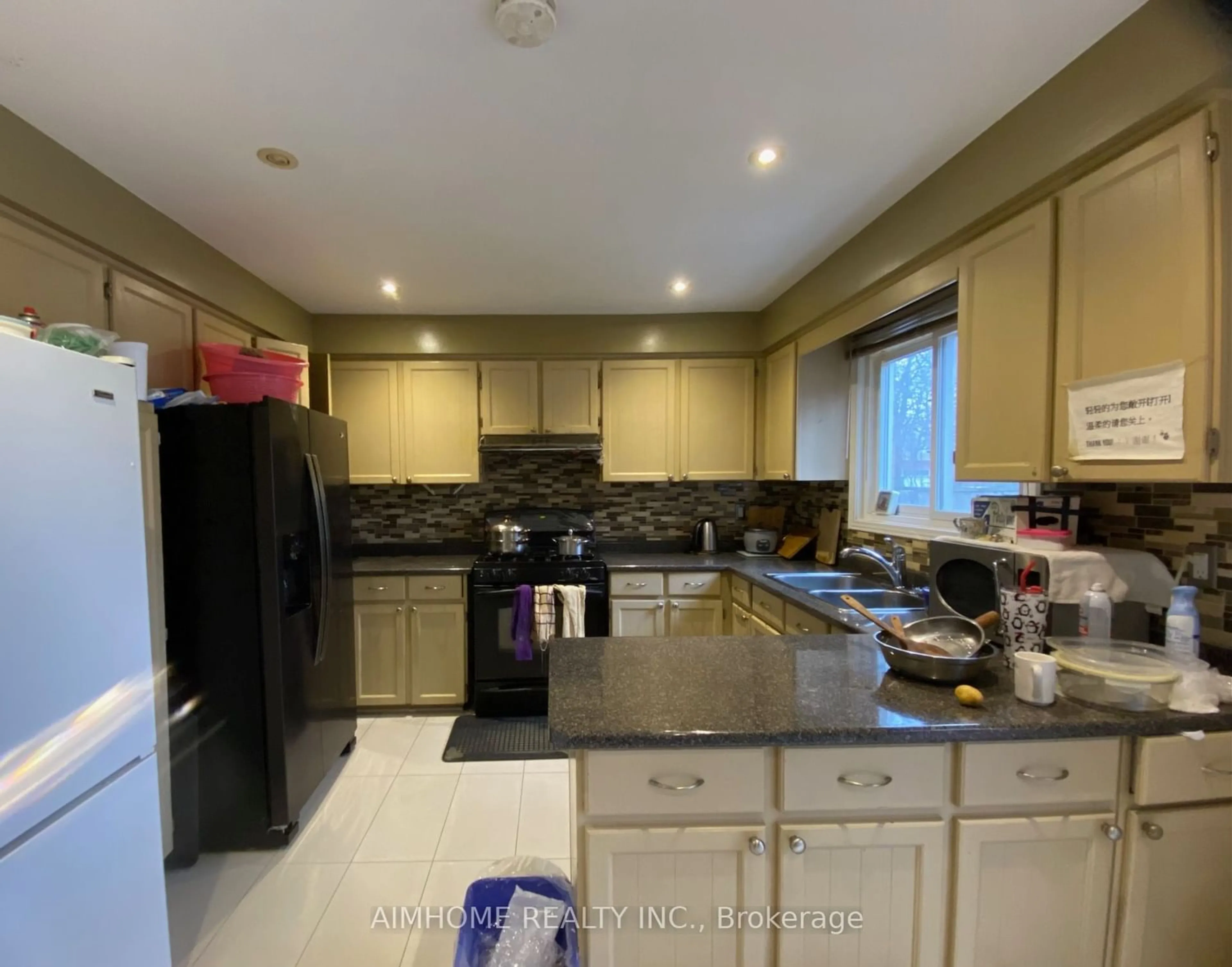 Kitchen for 4 Epping Crt, Markham Ontario L3R 3H1