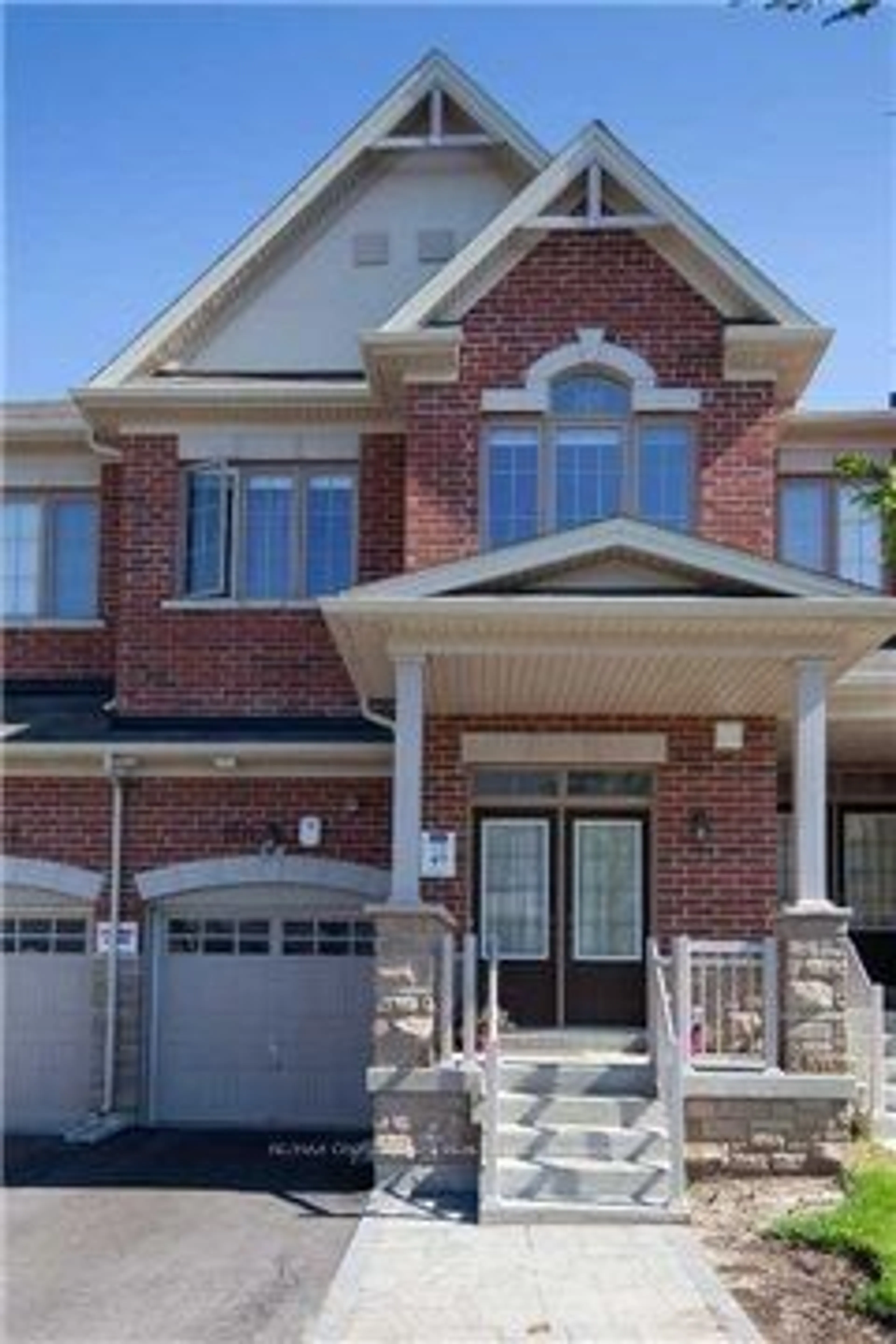 Home with brick exterior material for 120 Firwood Dr, Richmond Hill Ontario L4S 0E8