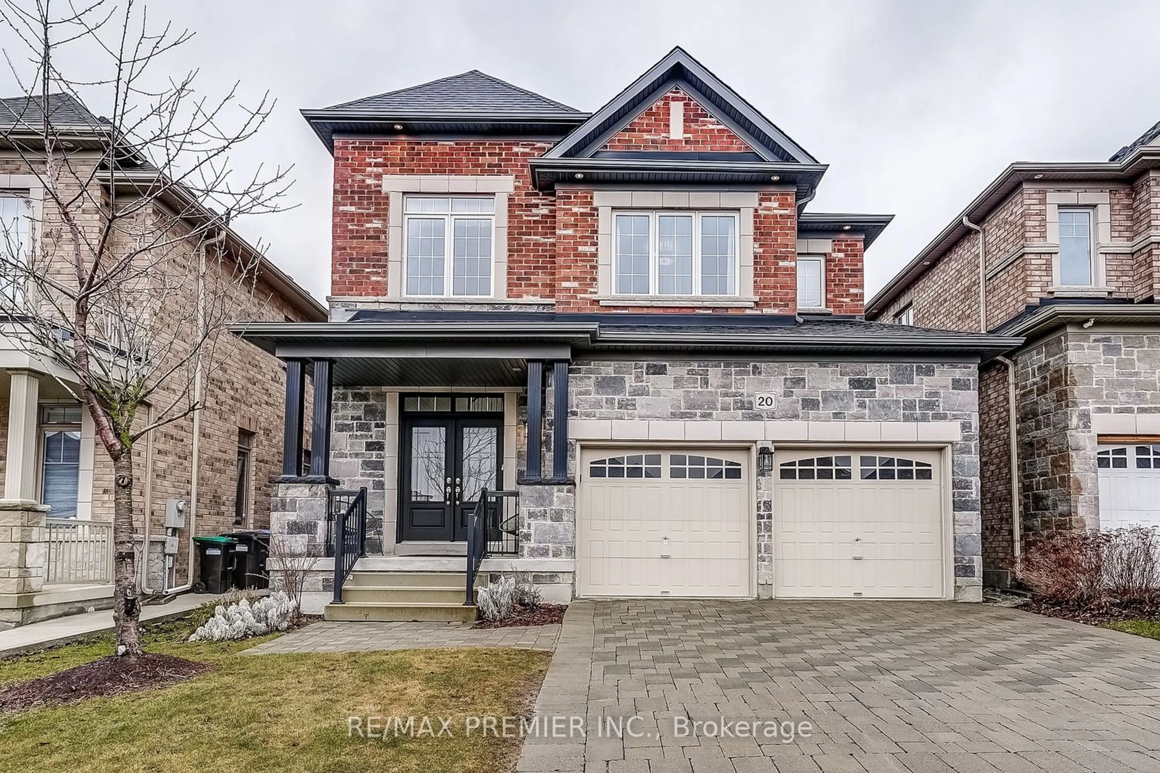 Home with brick exterior material for 20 Barrow Ave, Bradford West Gwillimbury Ontario L3Z 0W1