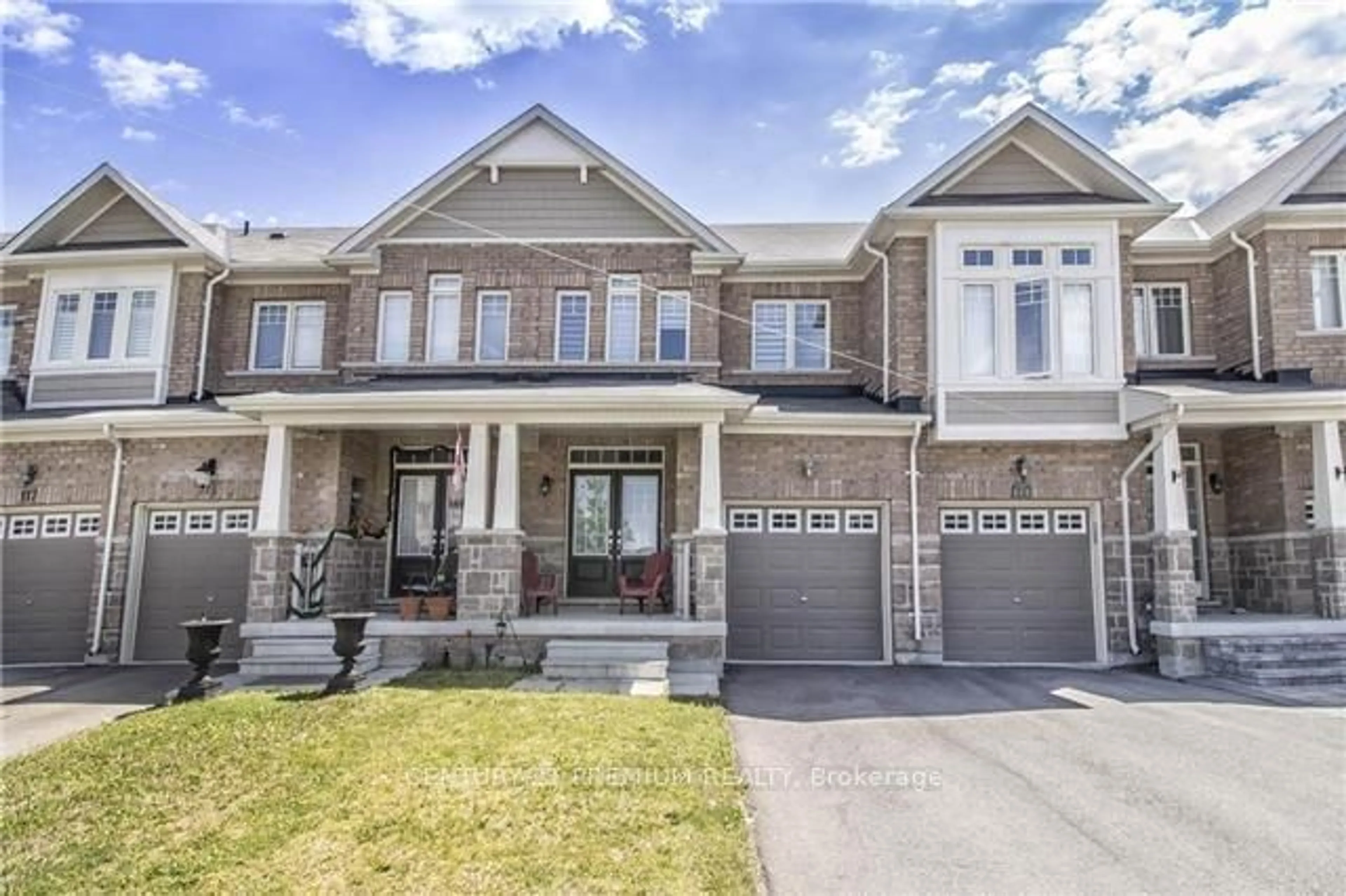 Home with brick exterior material for 113 Windrow St, Richmond Hill Ontario L4E 0Y2